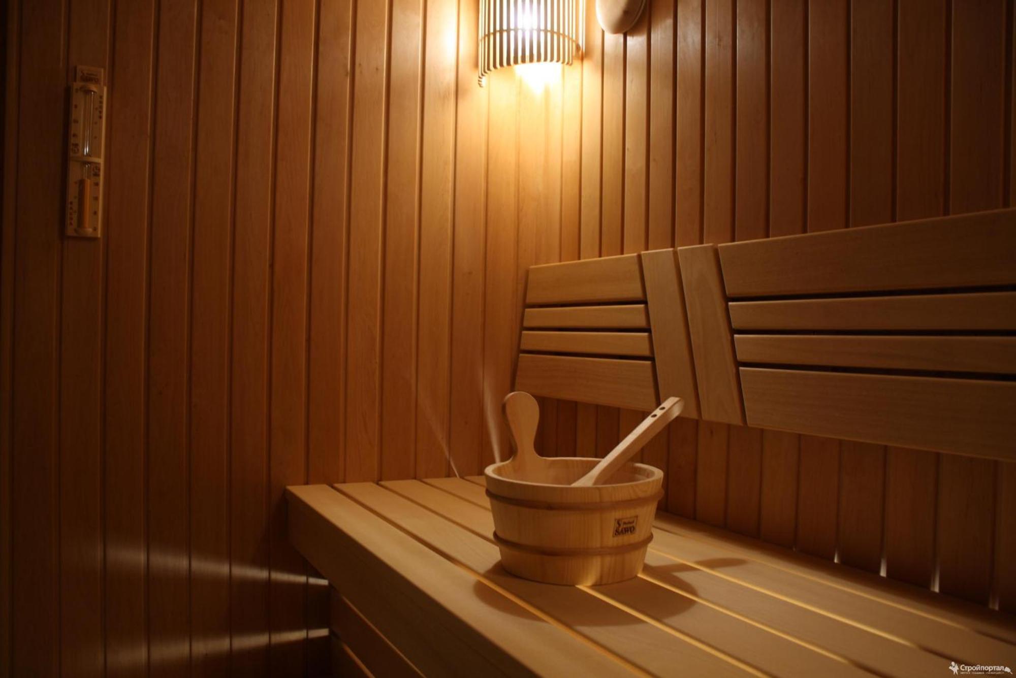 Orom Hotel Фергана Екстериор снимка
